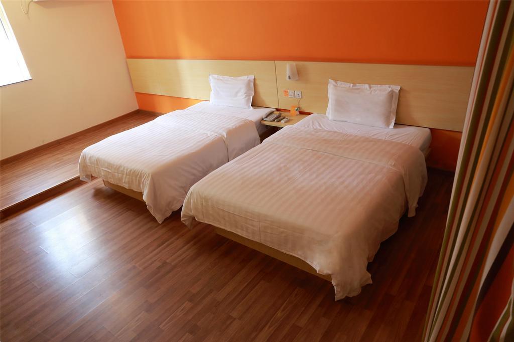 7Days Inn Suzhou Sanxiang Road Suzhou (Jiangsu) Room photo